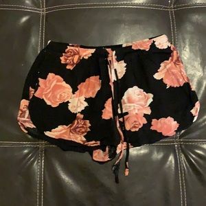 Forever 21 rose print shorts